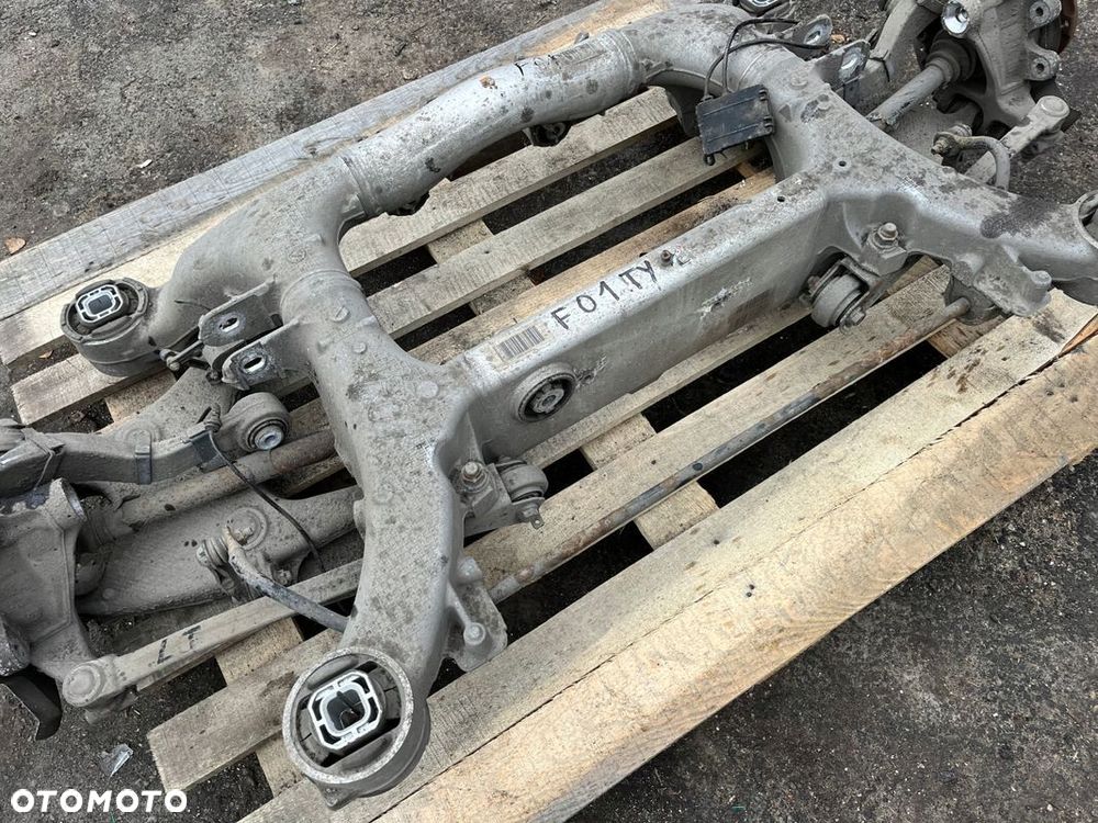 BMW F01 F02 WÓZEK TYLNY ZAWIESZENIE BDB STAN - 7