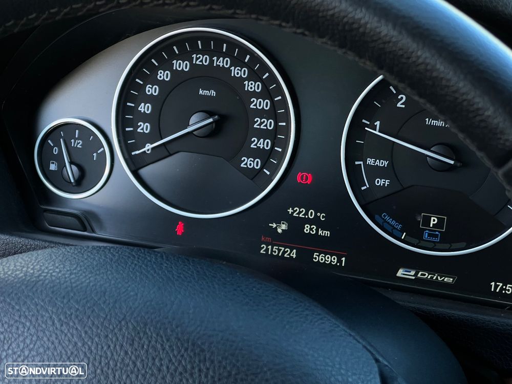 BMW 330 e iPerformance Line Luxury - 16