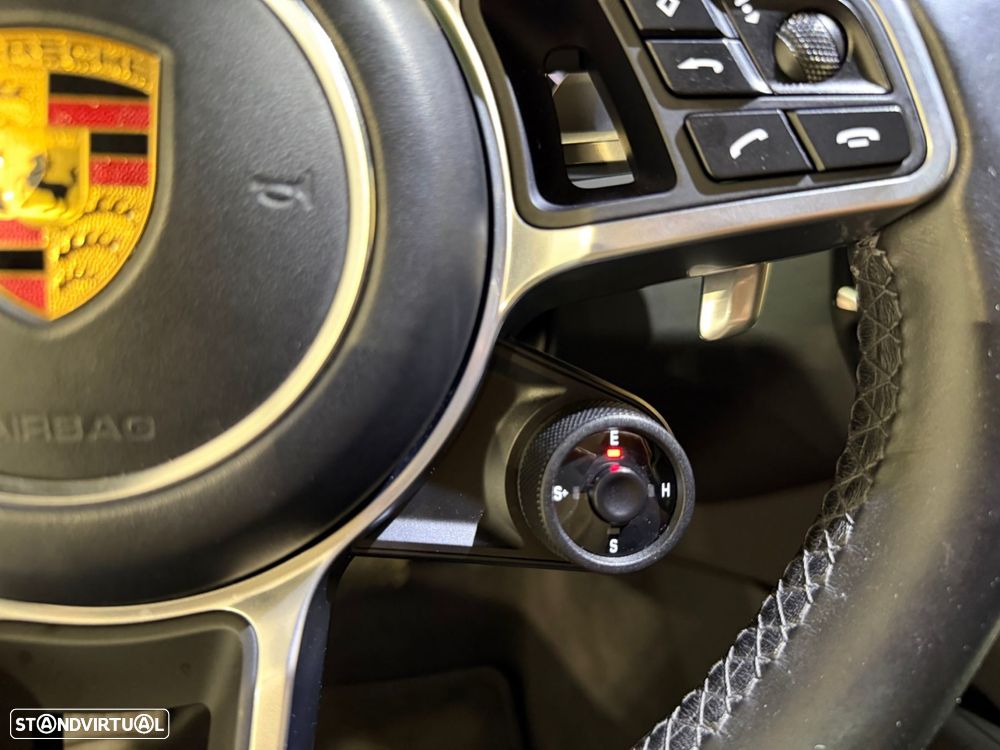 Porsche Cayenne E-Hybrid - 11