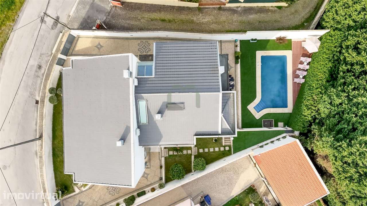 MORADIA  INDIVIDUAL COM PISCINA EM VALONGO - Grande imagem: 2/60