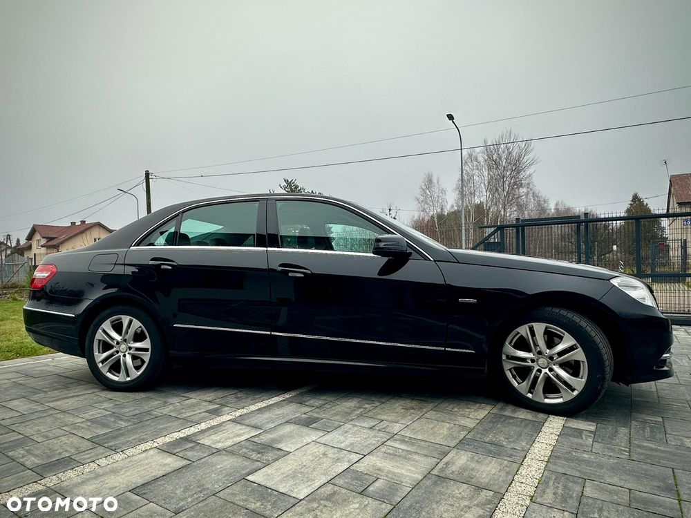 Mercedes-Benz Klasa E 220 CDI BlueEff Avantgarde - 9
