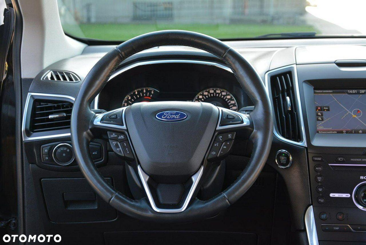 Ford Edge 2.0 TDCi Bi-Turbo 4x4 Titanium - 23