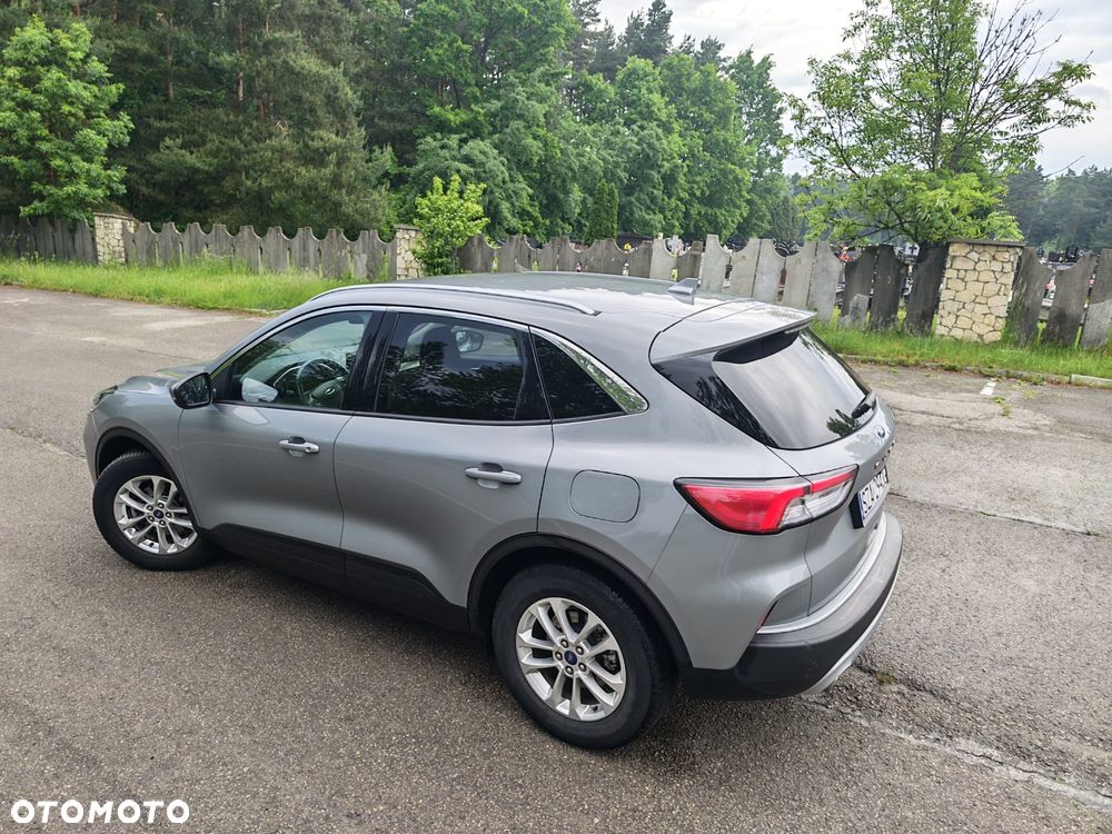 Ford Kuga - 11