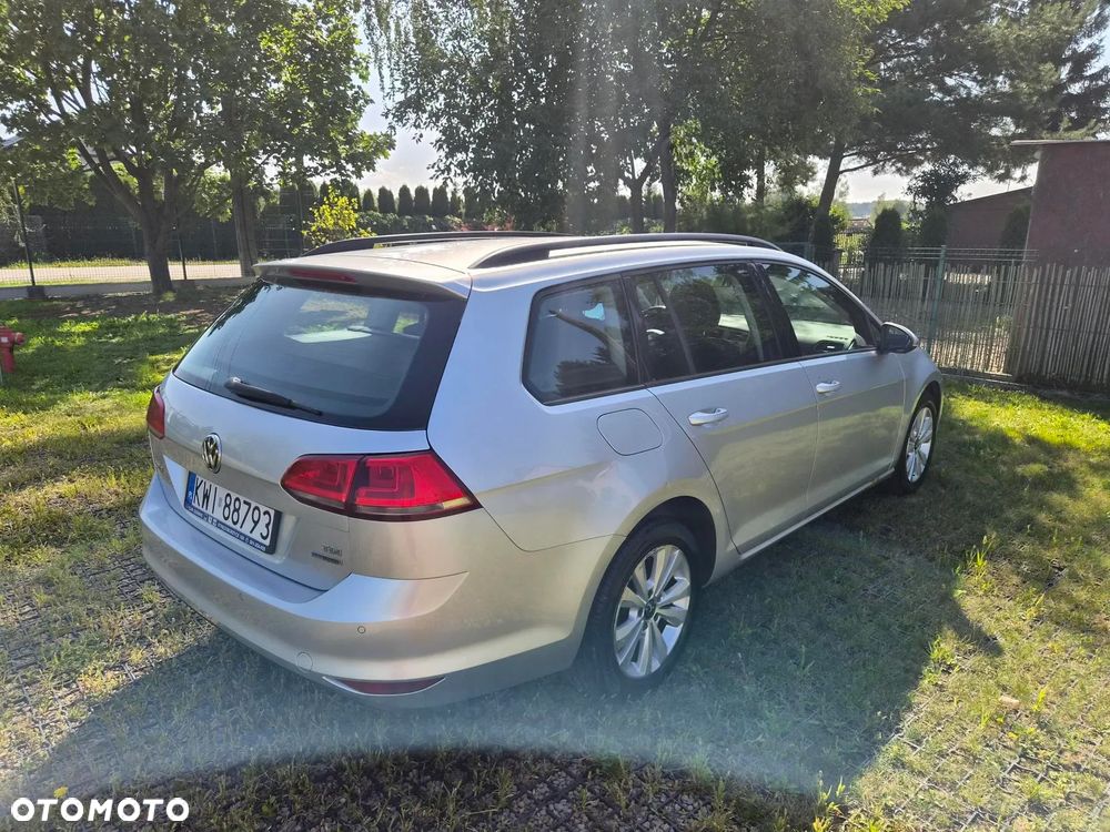 Volkswagen Golf 1.6 TDI Comfortline - 5