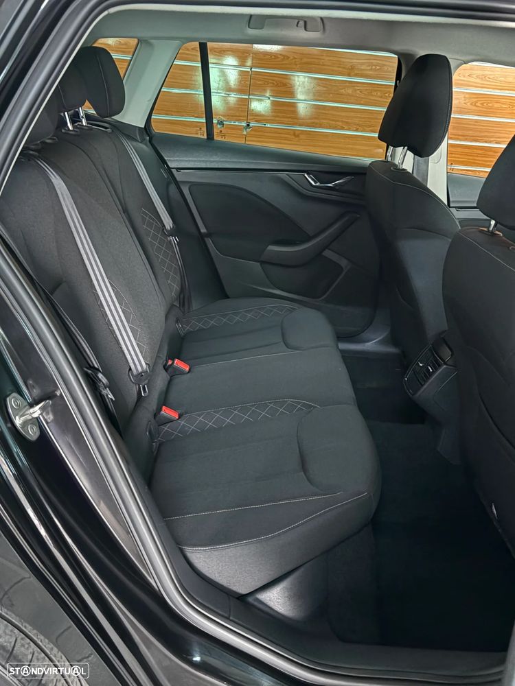 Skoda Kamiq 1.0 TSI Style DSG - 14