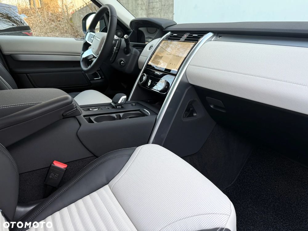 Land Rover Discovery D350 Dynamic HSE - 4