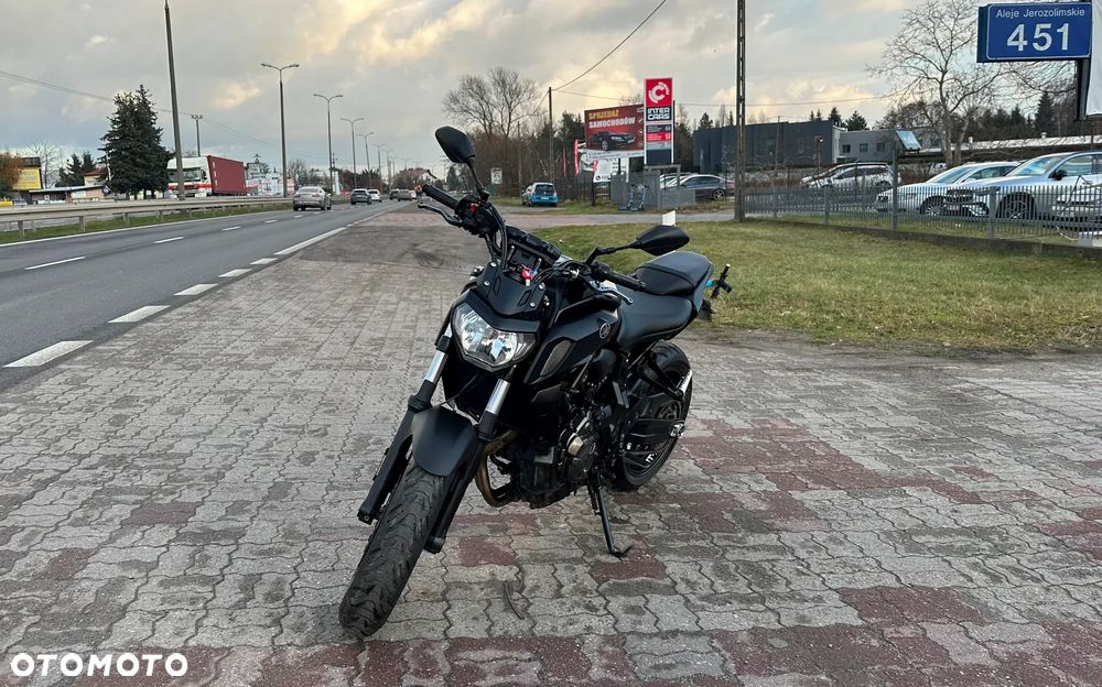 Yamaha MT - 4