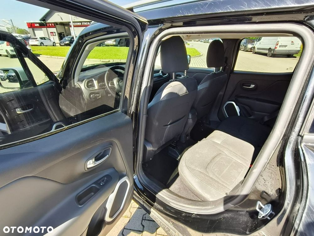 Jeep Renegade - 24