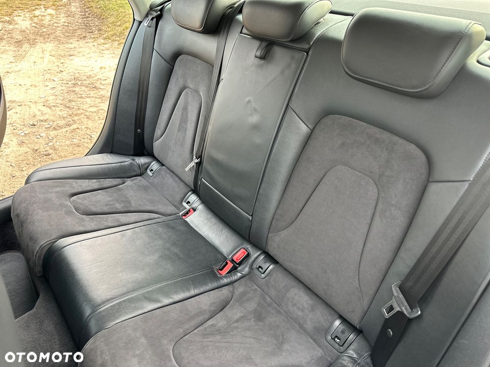 Audi A4 Limousine - 39