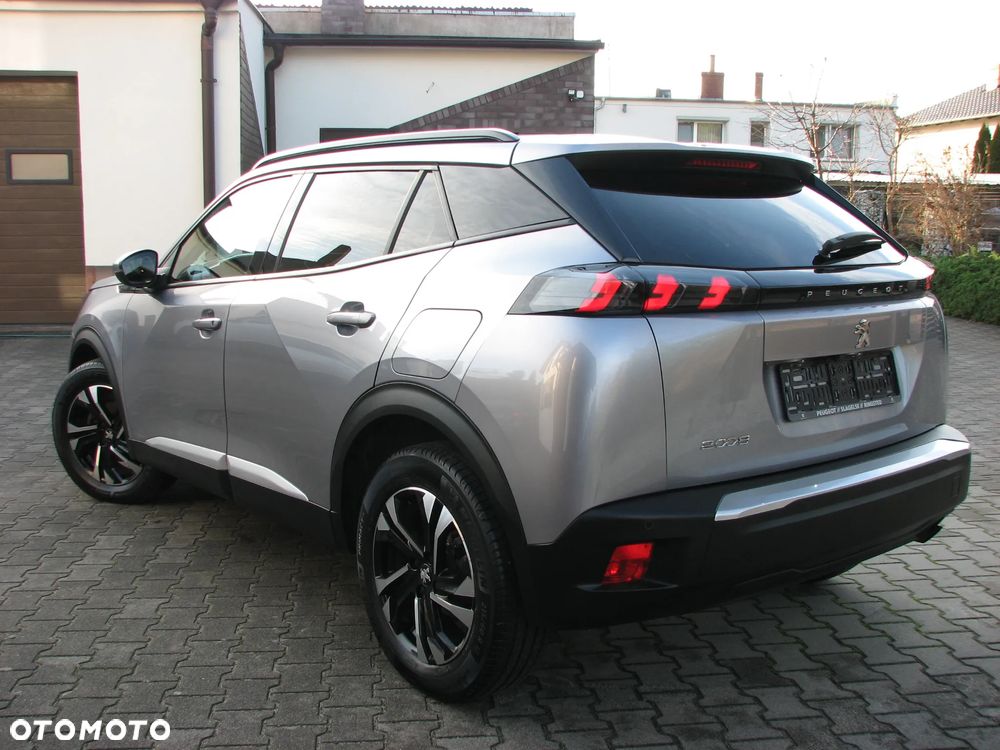 Peugeot 2008 1.5 BlueHDi Allure S&S - 4