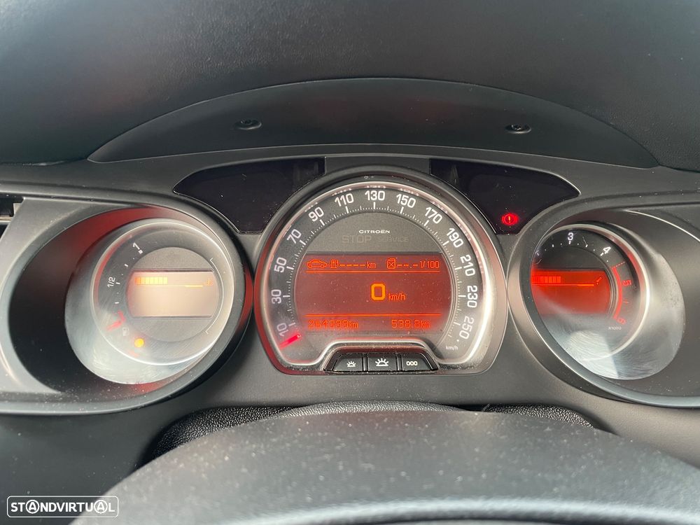 Citroën C5 1.6 HDi Exclusive - 2