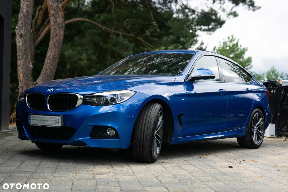 BMW 3GT 318d M Sport - 13