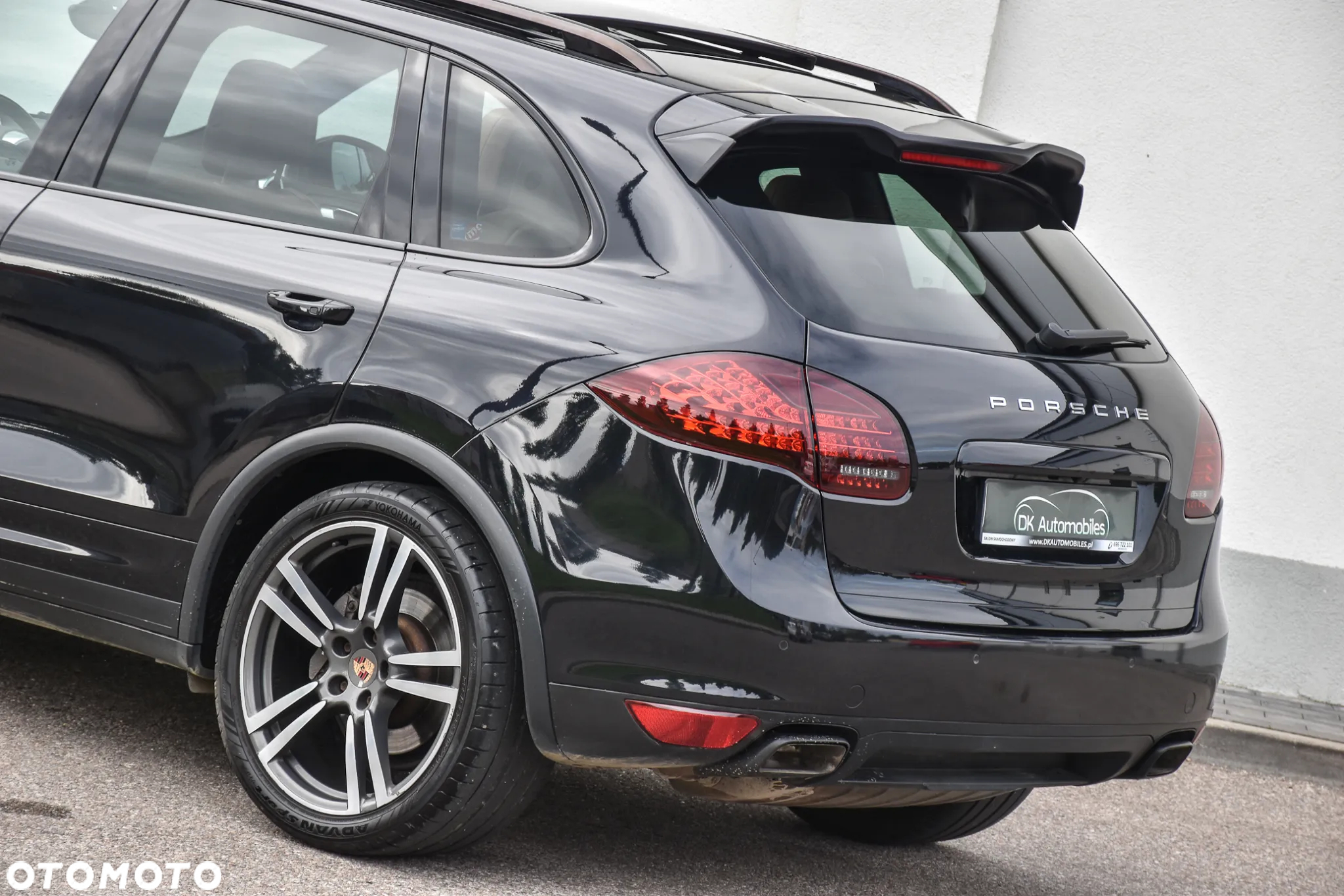 Porsche Cayenne Diesel Platinum Edition - 11