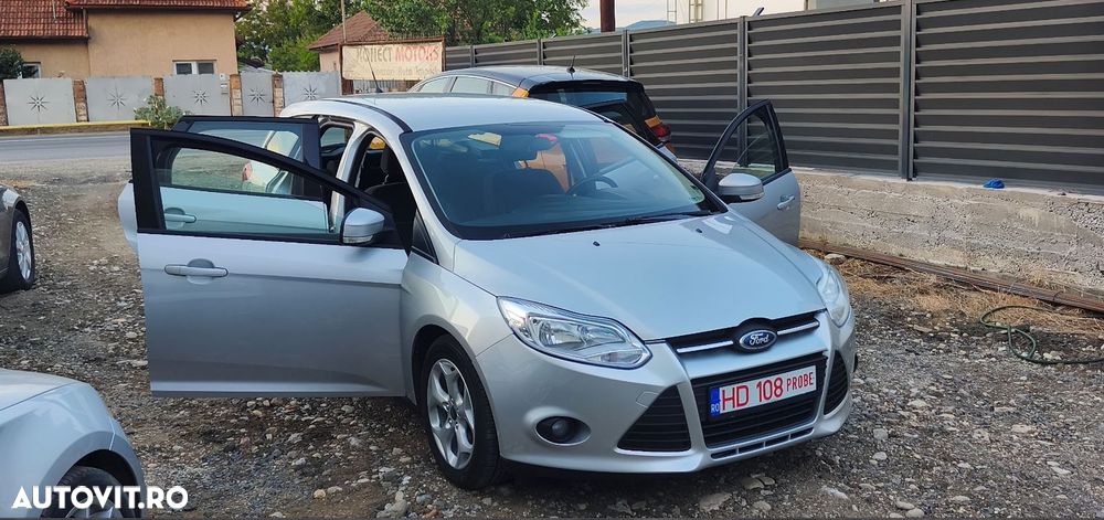 Ford Focus 1.6 TDCI DPF Start-Stopp-System Trend - 17