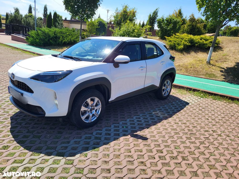 Toyota Yaris Cross 1.5 VVT-i HSD 116 4x4 HEV Dynamic - 2