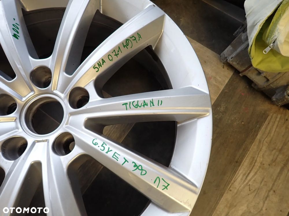 VW TIGUAN II FELGA 17' 5NA071497A ET38 - 2