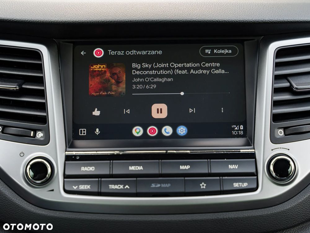 Hyundai Tucson blue 1.7 CRDi 2WD DCT Premium - 30