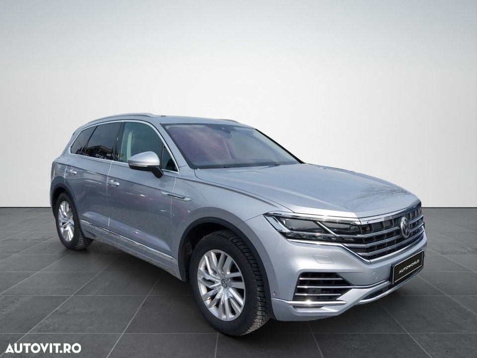 Volkswagen Touareg - 8
