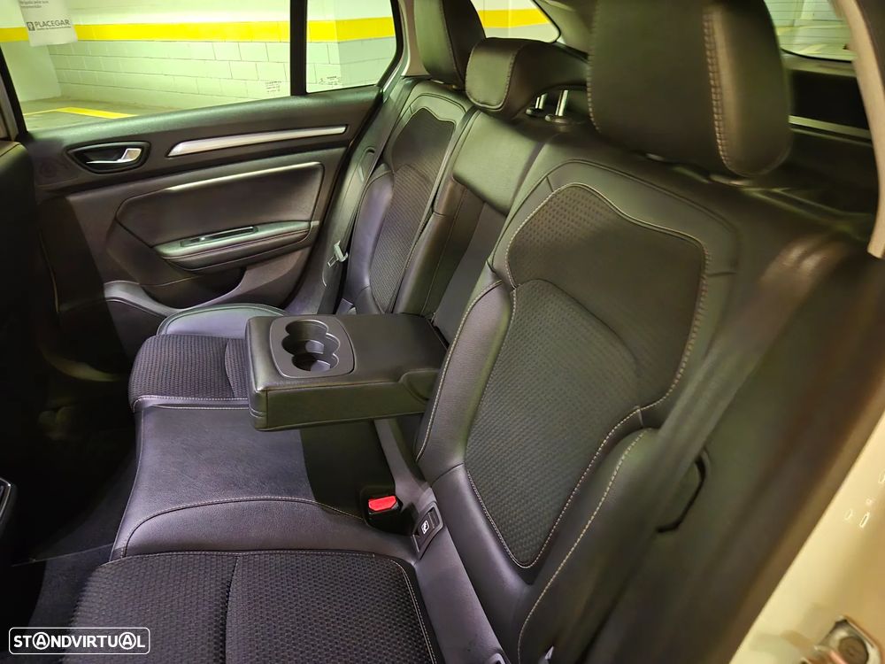 Renault Mégane Sport Tourer 1.5 Blue dCi Bose Edition - 39