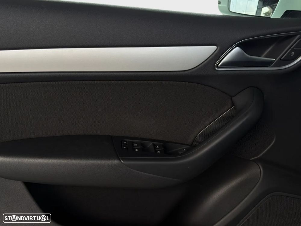 Audi Q3 2.0 TDI Design - 17