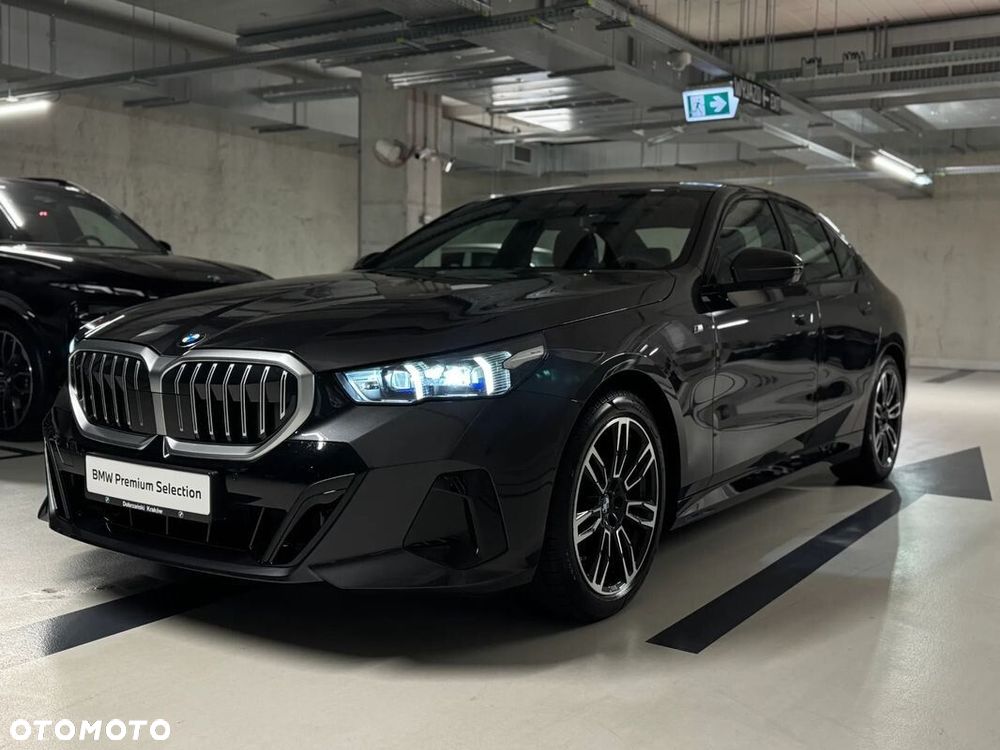 BMW Seria 5 520d xDrive mHEV M Sport - 21