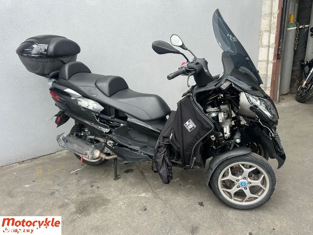 Piaggio MP-3 - 5
