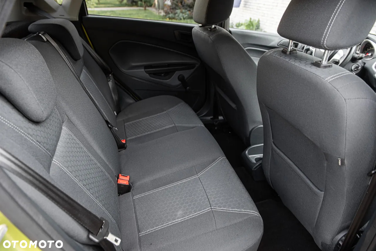 Ford Fiesta 1.6 Sport - 26