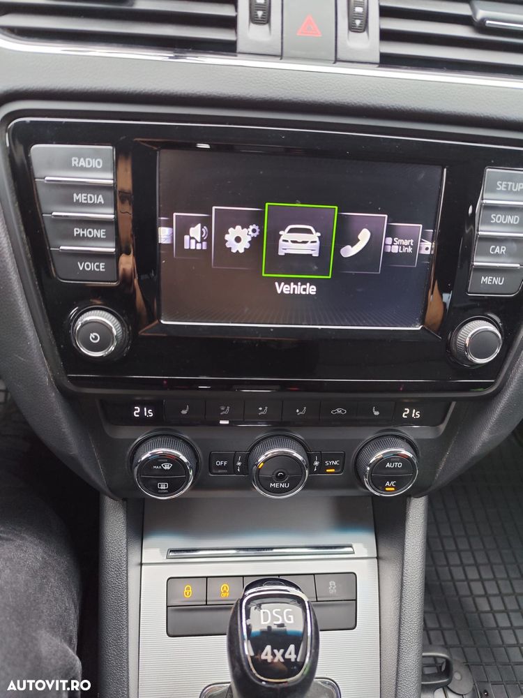 Skoda Octavia 1.8 TSI 4x4 DSG Ambition - 6