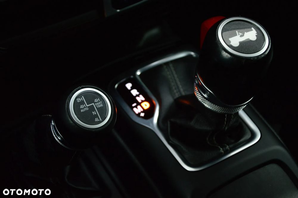 Jeep Wrangler Unlimited 2.0 Turbo PHEV 4xe Sahara - 35
