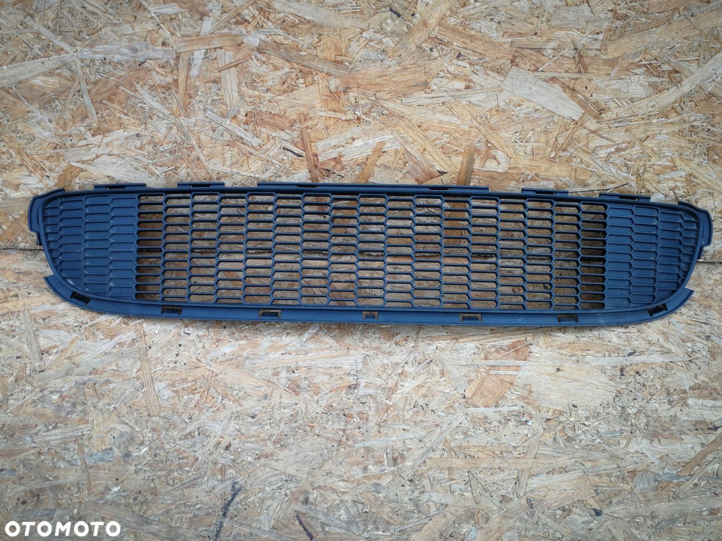 MINI COOPER S R56 R57 06- ATRAPA KRATKA DOLNA GRILL ZDERZAKA PRZÓD 2751286 - 1