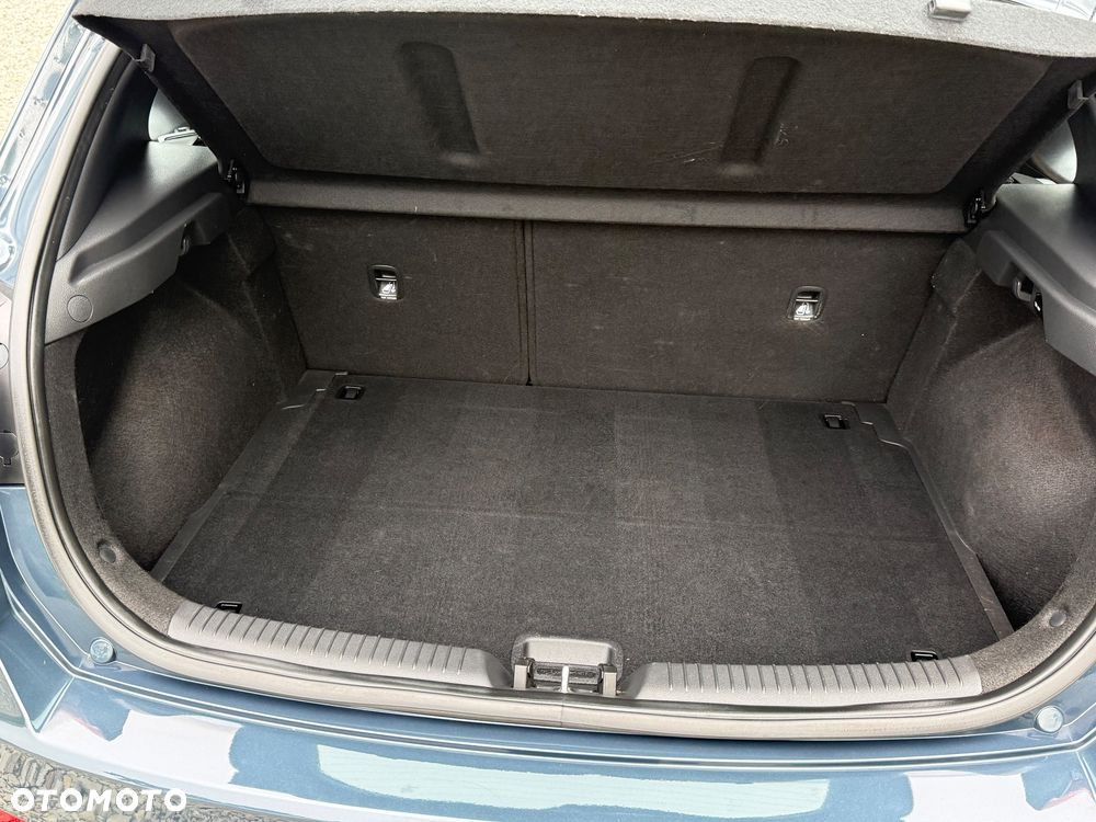 Hyundai i30 1.5 DPI Modern - 18