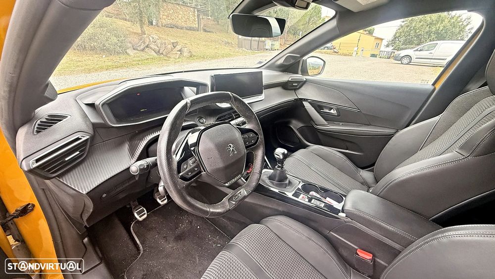 Peugeot 208 1.2 PureTech GT - 8
