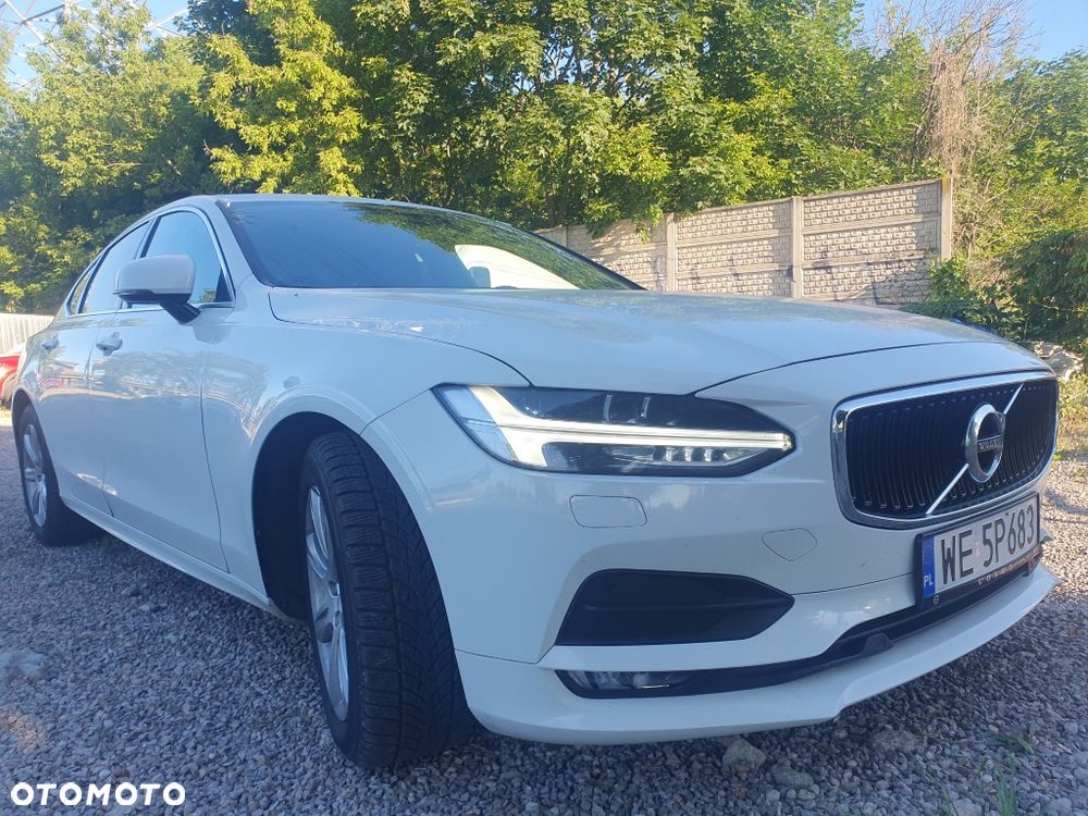 Volvo S90 D4 Momentum - 2
