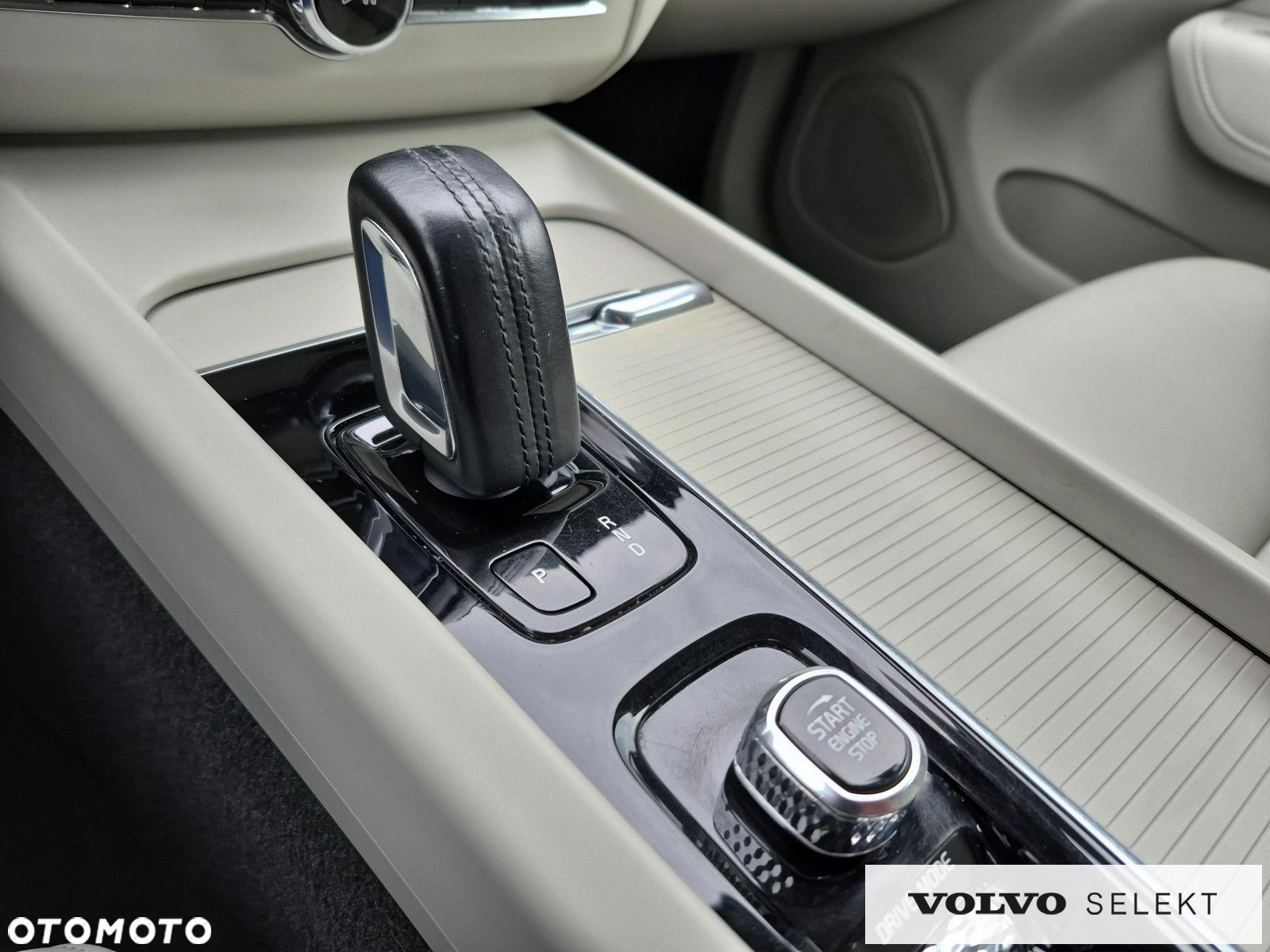 Volvo XC 60 - 16