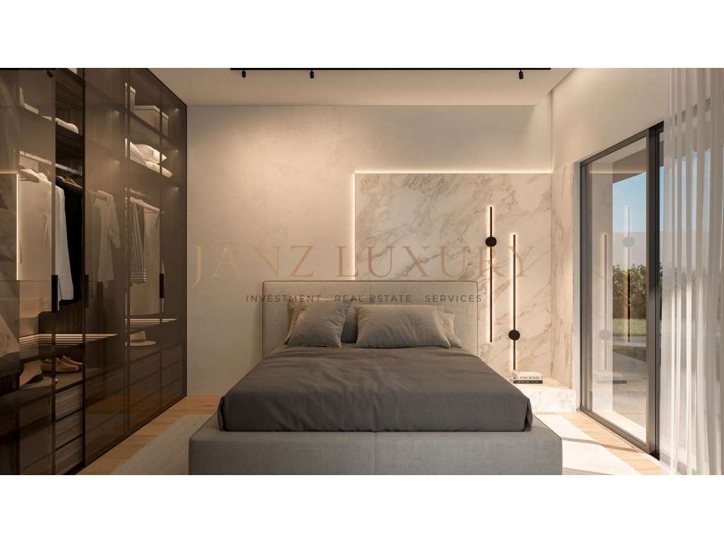 Apartamento T3 com Jardim de 406m² e Piscina Privativa Estoril - Grande imagem: 4/7