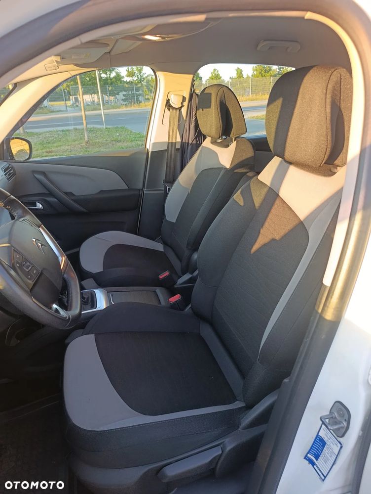 Citroën C4 Picasso - 11