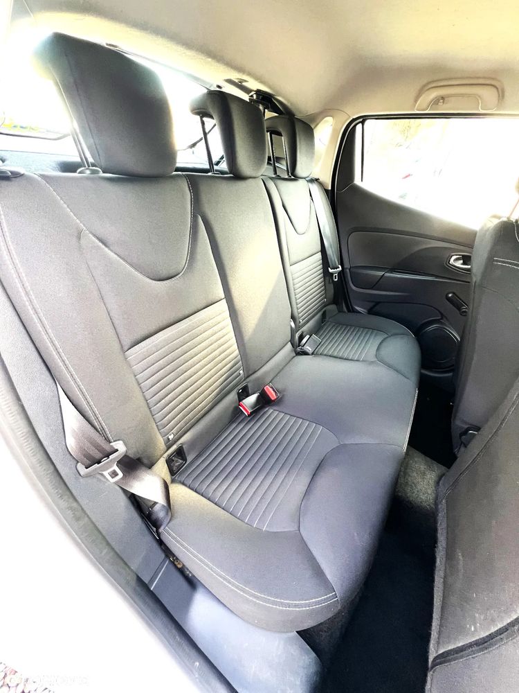 Renault Clio - 7