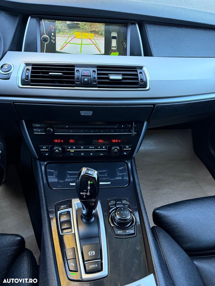 BMW Seria 5 530d Gran Turismo - 26