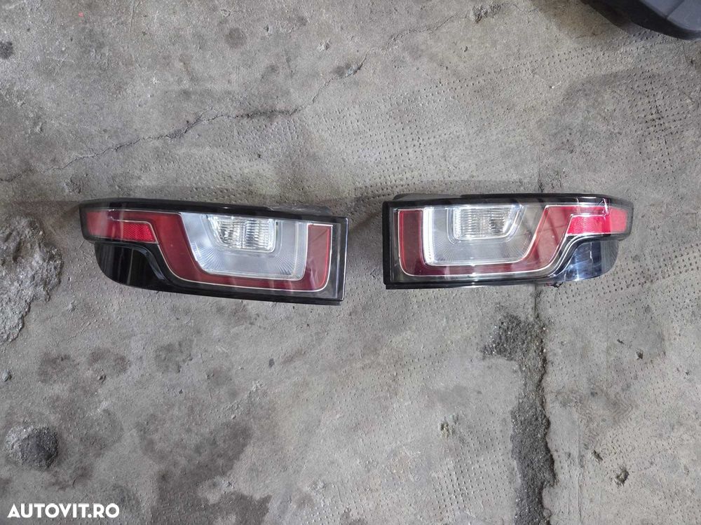 Tripla triple stop stopuri lampa frana Range Rover Evoque facelift LED - 1