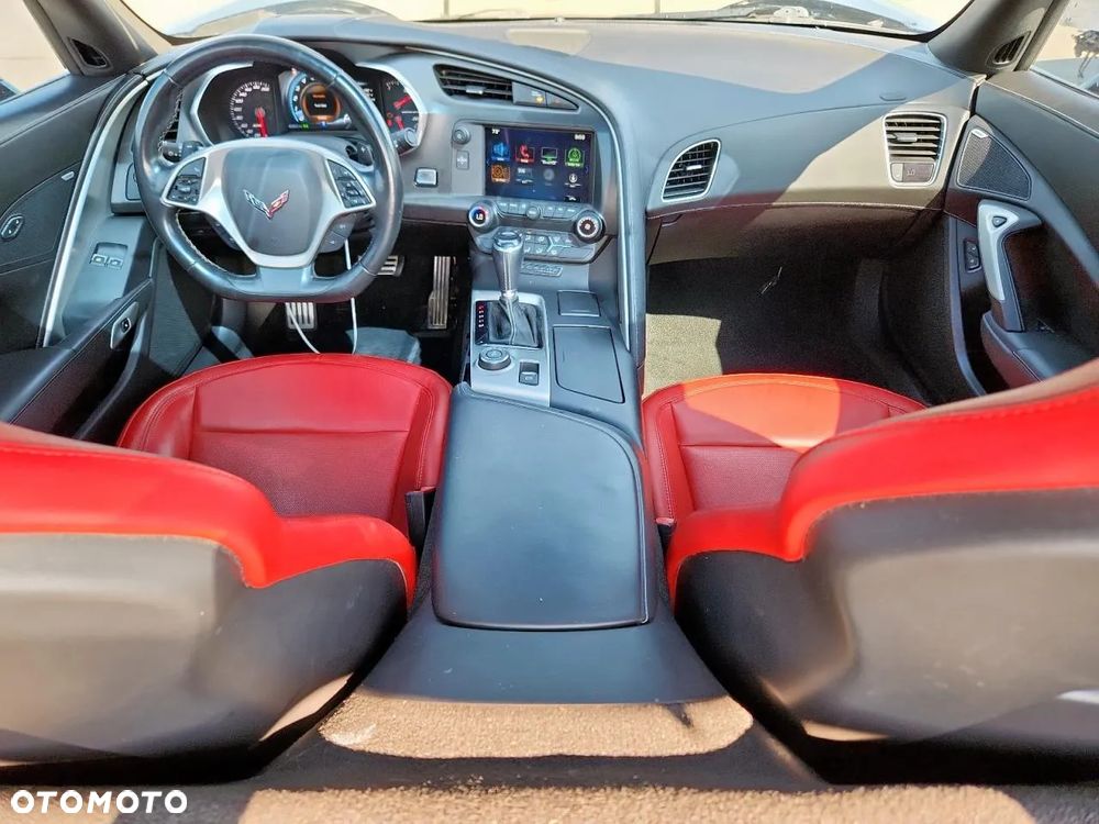 Chevrolet Corvette - 7