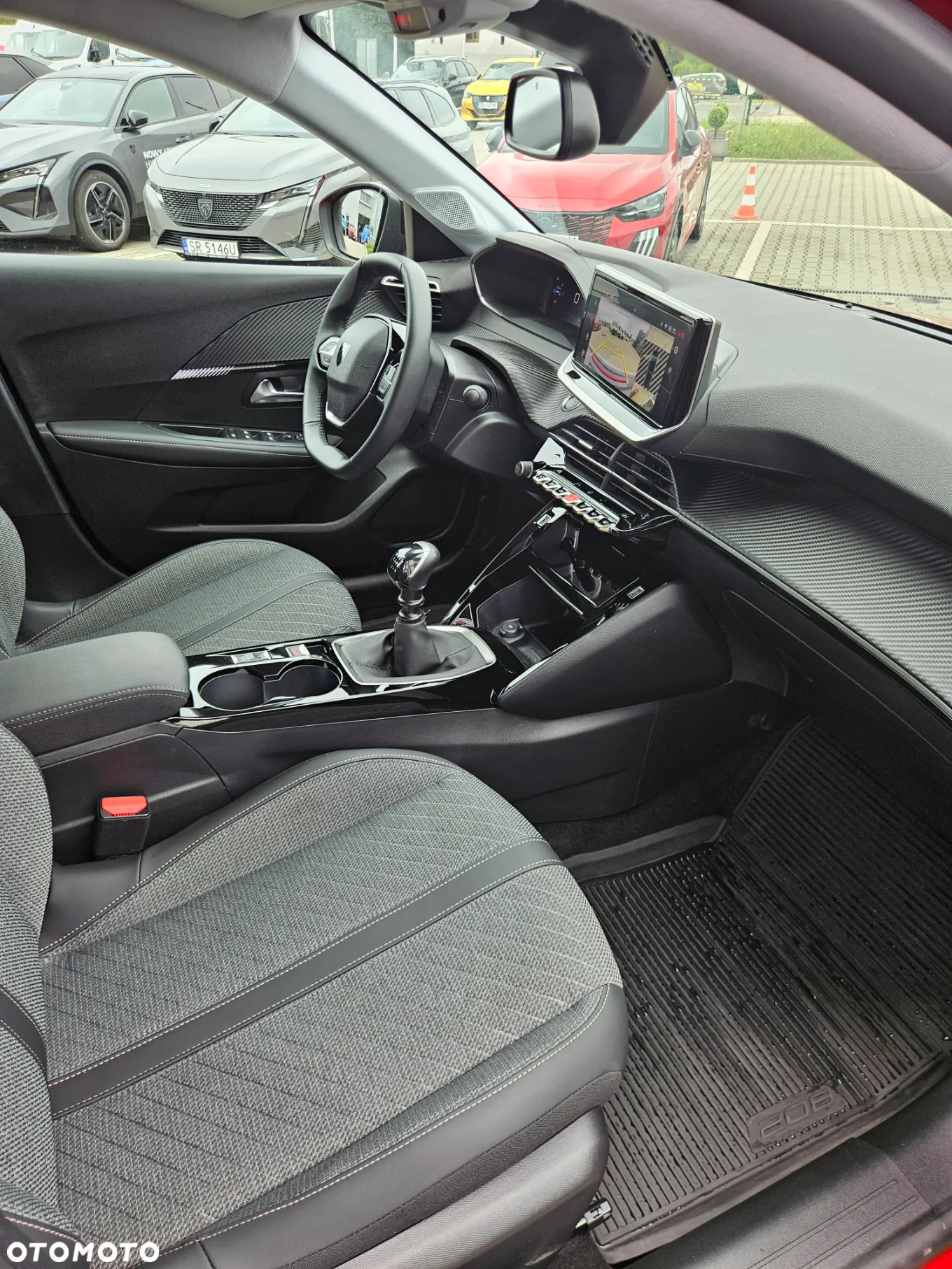 Peugeot 208 1.2 PureTech Allure S&S - 8