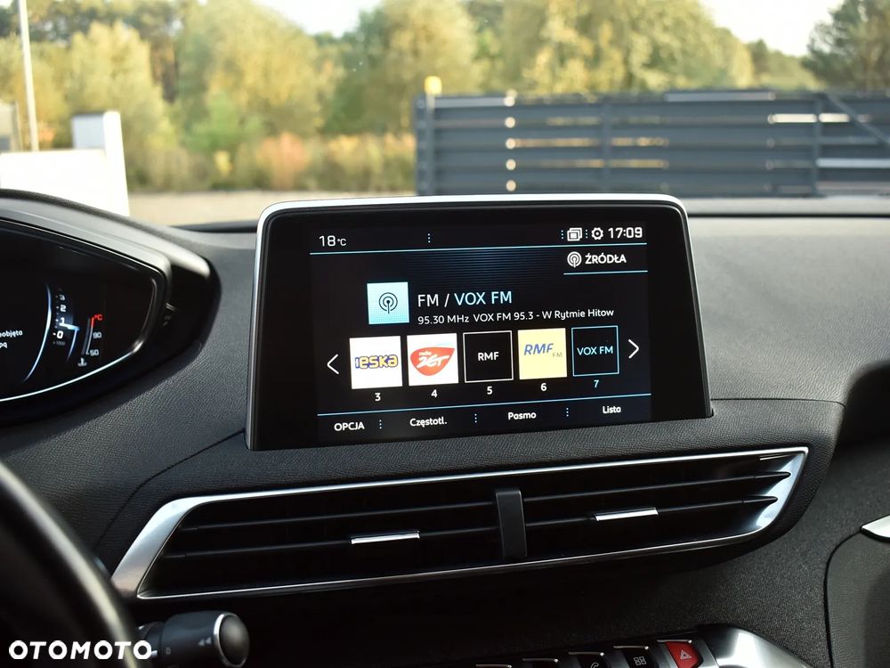 Peugeot 3008 BlueHDi 130 Stop & Start Allure - 17