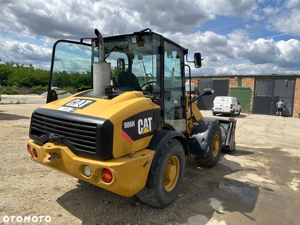 Caterpillar 906H - 4