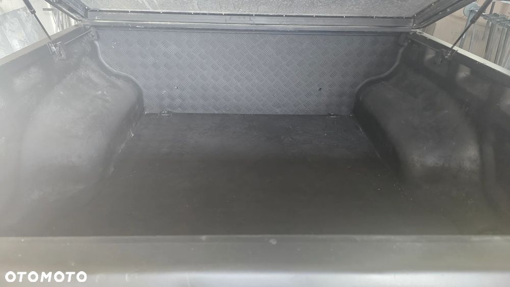 Volkswagen Amarok - 19