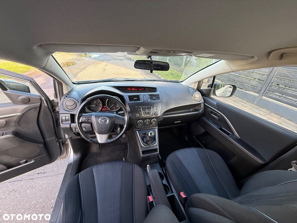 Mazda 5 - 9