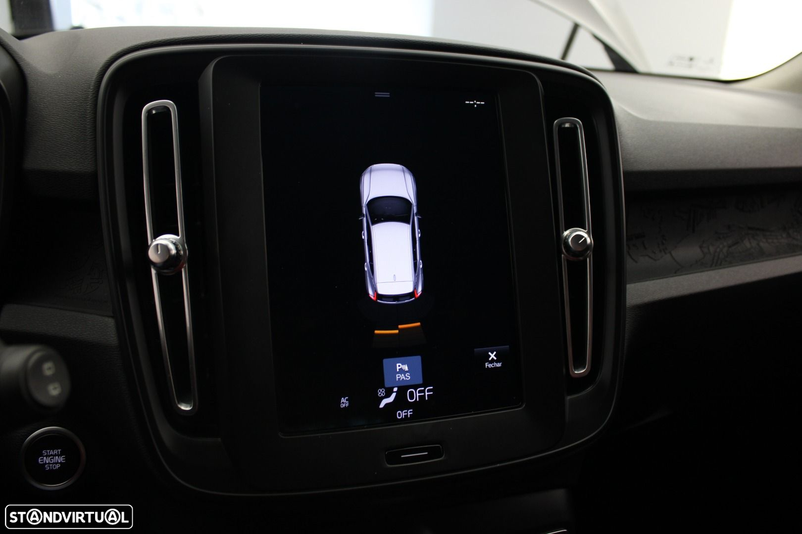 Volvo XC 40 1.5 T2 Core - 16