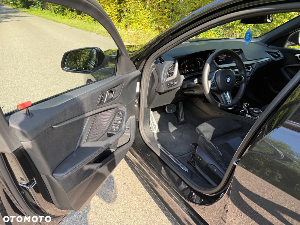 BMW Seria 1 120i M Sport - 10