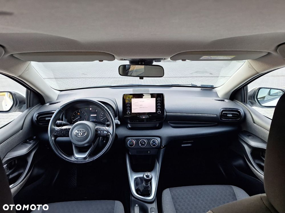 Toyota Yaris 1.5 Comfort - 9