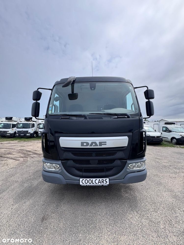 DAF LF210.12 / Rolety boczne / Winda / Kontener (462) - 2