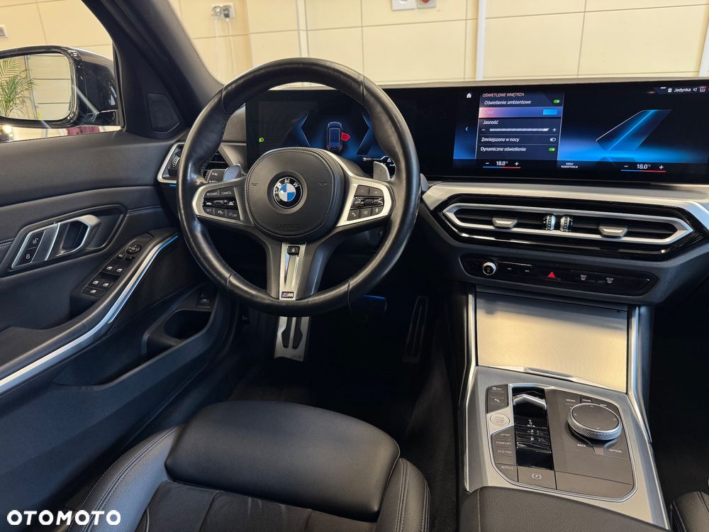 BMW Seria 3 320d xDrive M Sport sport - 12
